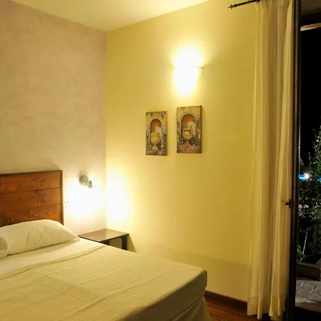 Marche Family W Pool Vakantiehuis *