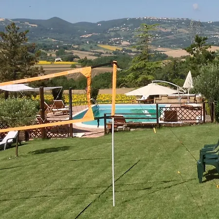 Marche Family W Pool *