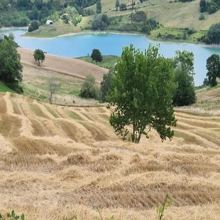 Spacious With Swimming Pool Cingoli